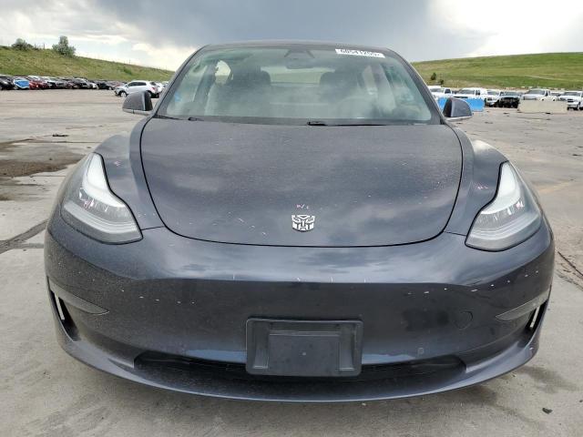 5YJ3E1EB7LF735532 - 2020 TESLA MODEL 3 Մոխրագույն լուսանկար 5
