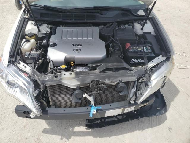 4T1BK3DB6CU459137 - 2012 TOYOTA AVALON BASE WHITE photo 11