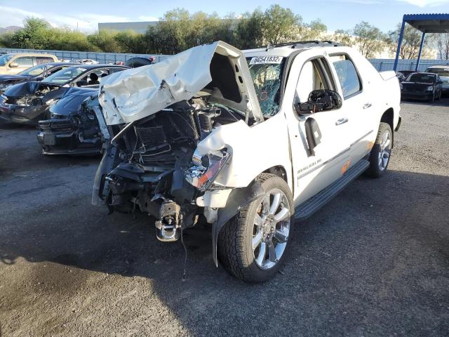 3GNMCGE02BG216674 - 2011 CHEVROLET AVALANCHE LTZ BEIGE photo 2