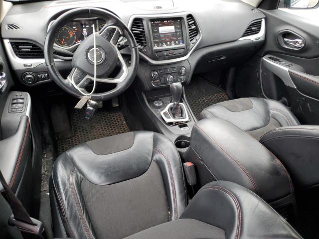 1C4PJMBB8JD549019 - 2018 JEEP CHEROKEE TRAILHAWK WHITE photo 8