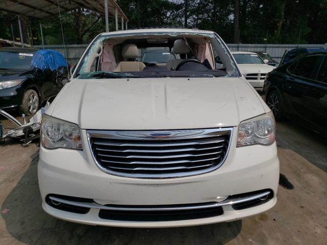 2C4RC1CG8DR565492 - 2013 CHRYSLER TOWN & COU TOURING L WHITE photo 5