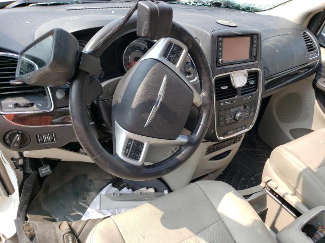 2C4RC1CG8DR565492 - 2013 CHRYSLER TOWN & COU TOURING L WHITE photo 8