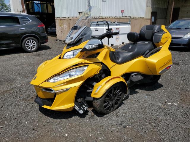 2BXNBDD27FV003647 - 2015 CAN-AM SPYDER ROA RT YELLOW photo 2