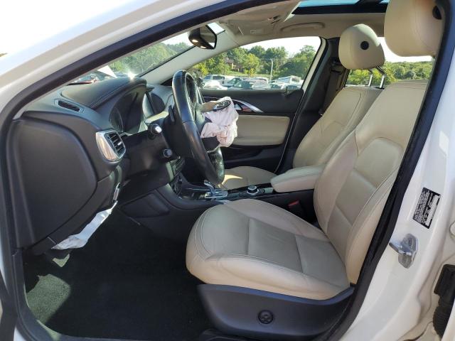 SJKCH5CP3HA029281 - 2017 INFINITI QX30 BASE WHITE photo 7