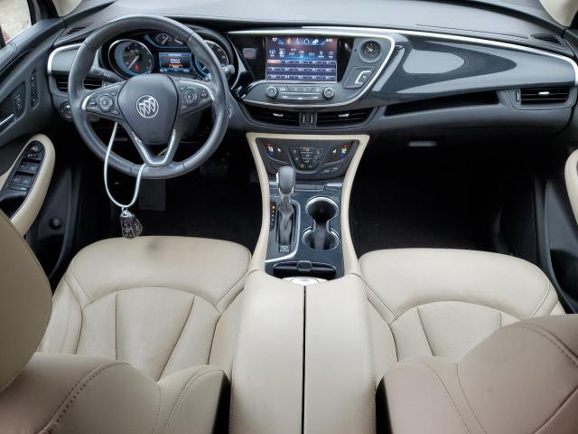 LRBFX1SA3JD010564 - 2018 BUICK ENVISION ESSENCE أحمر صورة 8