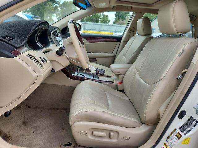 4T1BK3DBXCU469136 - 2012 TOYOTA AVALON BASE WHITE photo 7