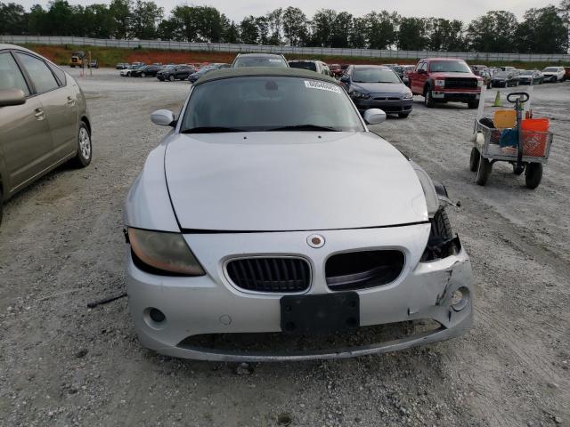 4USBT33463LR63840 - 2003 BMW Z4 2.5 GRAY photo 5