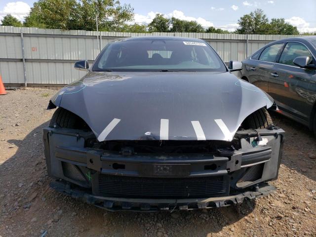 5YJSA1E2XHF223696 - 2017 TESLA MODEL S رمادي صورة 5