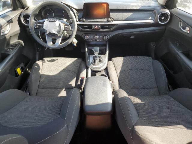 3KPF24AD5ME324989 - 2021 KIA FORTE FE GRAY photo 8