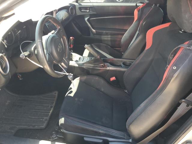 JF1ZNAA19D1713250 - 2013 TOYOTA SCION FR-S 银色 照片 7