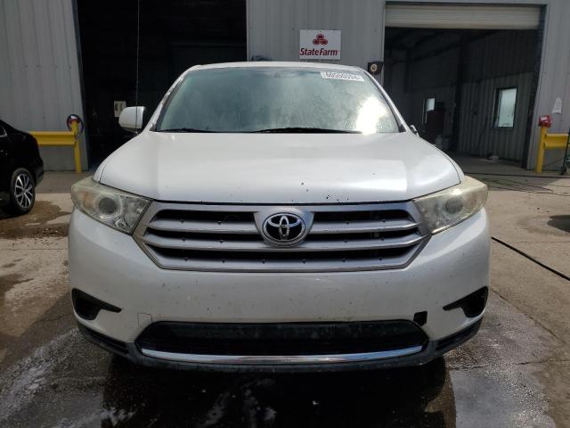 5TDZA3EH6BS015719 - 2011 TOYOTA HIGHLANDER BASE WHITE photo 5