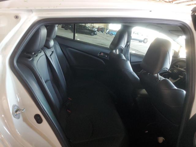 JTDKARFU3J3552581 - 2018 TOYOTA PRIUS Biały zdjęcie 10