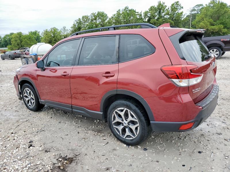 JF2SKAJC5LH600439 - 2020 SUBARU FORESTER PREMIUM MAROON photo 2
