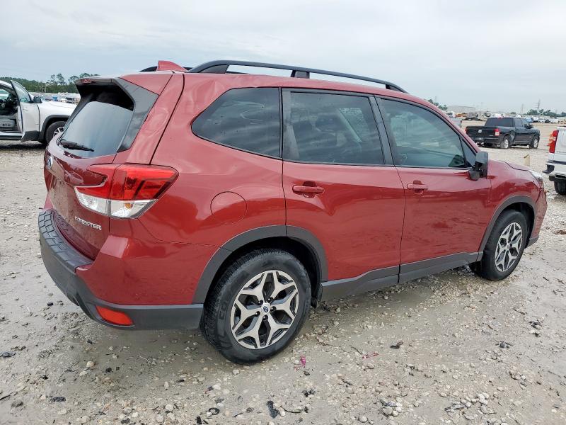 JF2SKAJC5LH600439 - 2020 SUBARU FORESTER PREMIUM MAROON photo 3