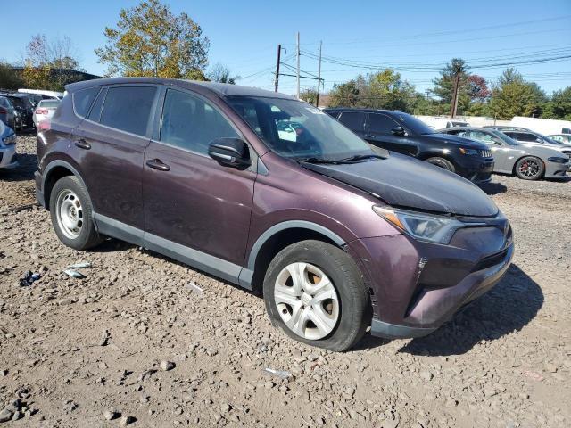 2T3BFREV9JW715212 - 2018 TOYOTA RAV4 LE أرجواني صورة 4