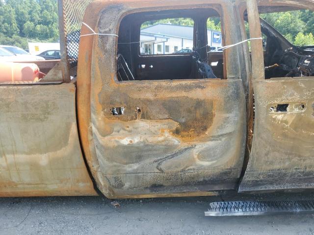 3C6TR5HT3JG301669 - 2018 RAM 2500 ST WHITE photo 10