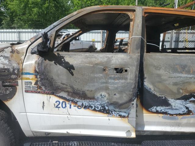 3C6TR5HT3JG301669 - 2018 RAM 2500 ST WHITE photo 7