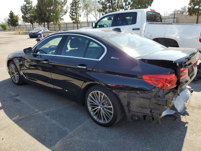 WBAJA9C52JB032934 - 2018 BMW 530E BLACK photo 2