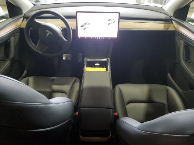 7SAYGDEF0RA257676 - 2024 TESLA MODEL Y WHITE photo 8