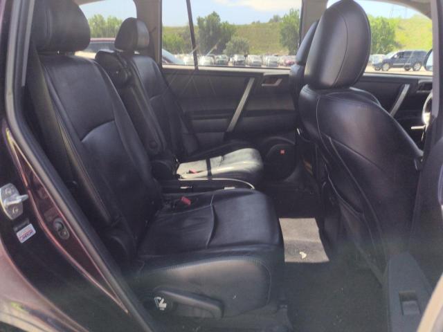 5TDBK3EHXBS053307 - 2011 TOYOTA HIGHLANDER BASE Бордовий фото 11