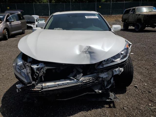 1HGCR2F04HA099001 - 2017 HONDA ACCORD EX WHITE photo 5