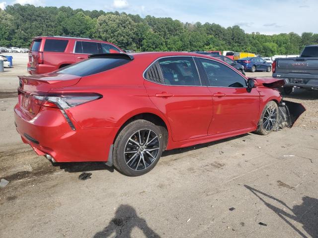 4T1G11AK3MU433811 - 2021 TOYOTA CAMRY SE 红色 照片 3