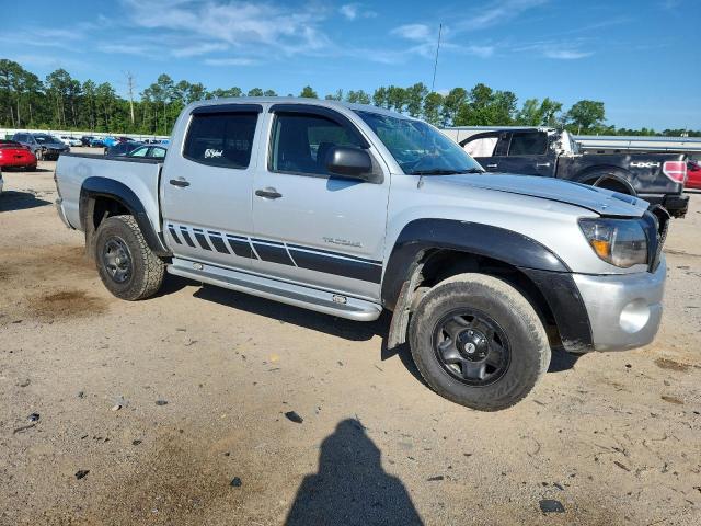 5TEJU62N06Z182893 - 2006 TOYOTA TACOMA DOUBLE CAB PRERUNNER SILVER photo 4