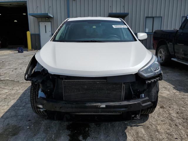 5NMZT3LB6JH091144 - 2018 HYUNDAI SANTA FE S WHITE photo 5