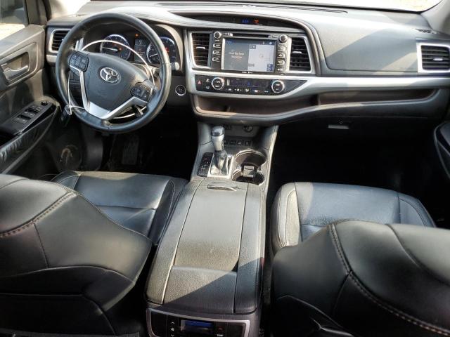 5TDJKRFH3FS148746 - 2015 TOYOTA HIGHLANDER XLE SILVER photo 8