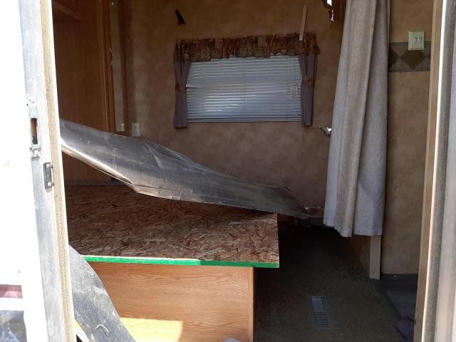 4YDT36B215E318013 - 2006 KEYSTONE HORNET WHITE photo 6