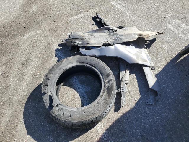 JTDKARFP6H3063516 - 2017 TOYOTA PRIUS PRIM 灰色 照片 12