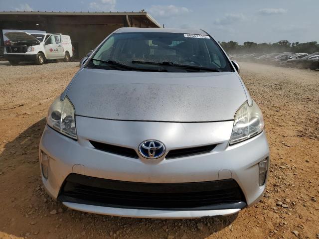 JTDKN3DU8F1937156 - 2015 TOYOTA PRIUS 银色 照片 5