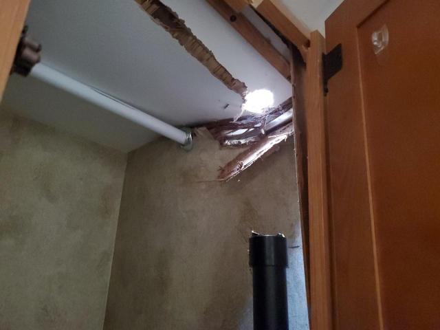 4YDT19922BT411899 - 2011 KEYSTONE PASSPORT WHITE photo 9