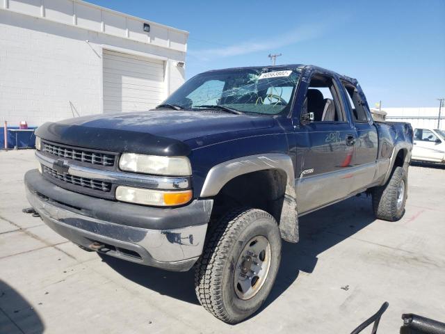 1GCGK29U4YE223358 - 2000 CHEVROLET SILVERADO K2500 BLUE photo 2