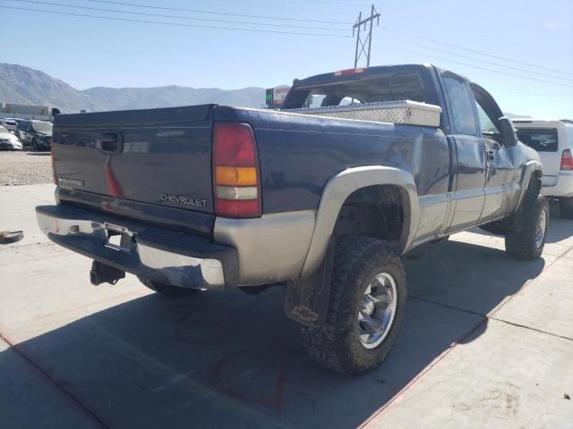 1GCGK29U4YE223358 - 2000 CHEVROLET SILVERADO K2500 BLUE photo 4