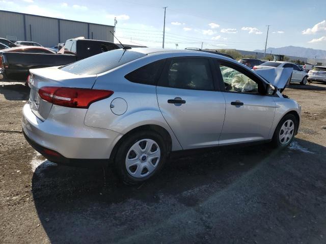 1FADP3E20HL244210 - 2017 FORD FOCUS S SILVER photo 3