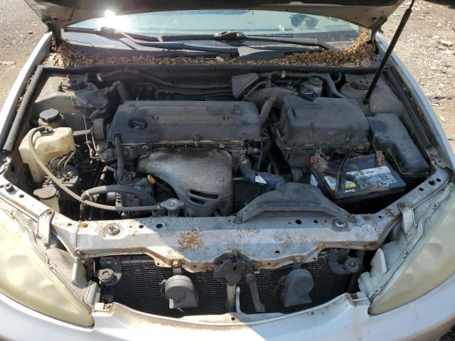 4T1BE30K95U047584 - 2005 TOYOTA CAMRY LE SILVER photo 11