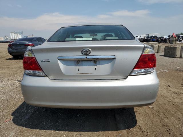 4T1BE30K95U047584 - 2005 TOYOTA CAMRY LE SILVER photo 6