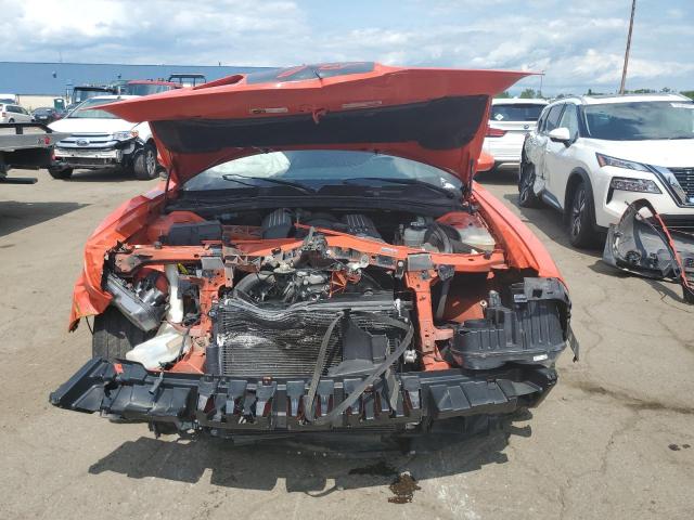 2C3CDZFJ1GH315955 - 2016 DODGE CHALLENGER R/T SCAT PACK ORANGE photo 5