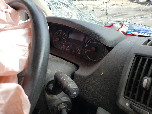 3C6TRVDG8KE501288 - 2019 RAM PROMASTER 2500 HIGH WHITE photo 9