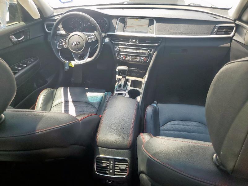 5XXGW4L21KG374264 - 2019 KIA OPTIMA SX SILVER photo 8