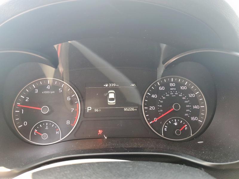 5XXGW4L21KG374264 - 2019 KIA OPTIMA SX SILVER photo 9