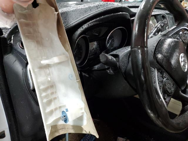 LRBFXDSA1HD000210 - 2017 BUICK ENVISION ESSENCE თეთრი ფოტო 9