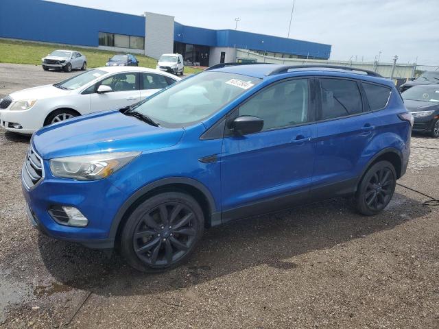 1FMCU9G96HUF10458 - 2017 FORD ESCAPE SE BLUE photo 1