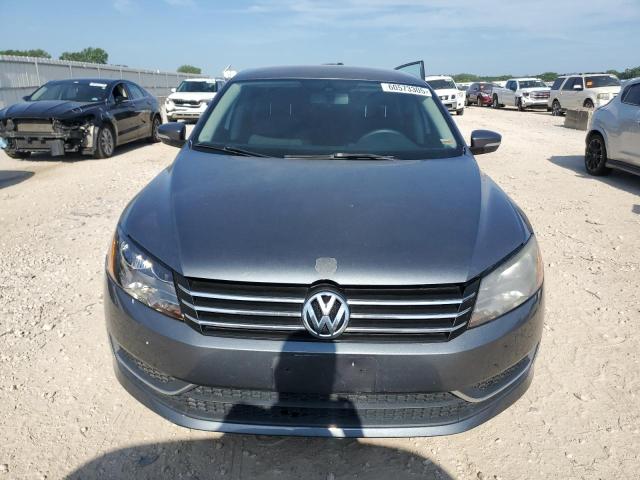 1VWAT7A30FC006012 - 2015 VOLKSWAGEN PASSAT S GRAY photo 5