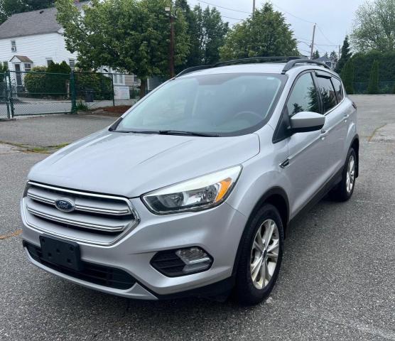 1FMCU9GD4JUB01319 - 2018 FORD ESCAPE SE 银色 照片 2