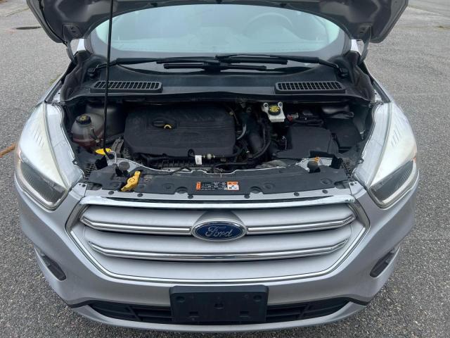 1FMCU9GD4JUB01319 - 2018 FORD ESCAPE SE 银色 照片 7