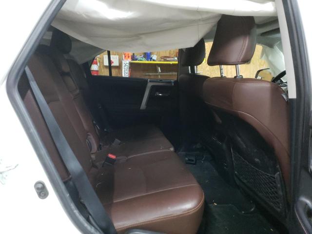 JTEBU5JR7G5282993 - 2016 TOYOTA 4RUNNER SR5/SR5 PREMIUM 白色 照片 11