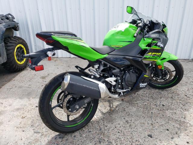 JKAEXKG11JDA14220 - 2018 KAWASAKI EX400 GREEN photo 4