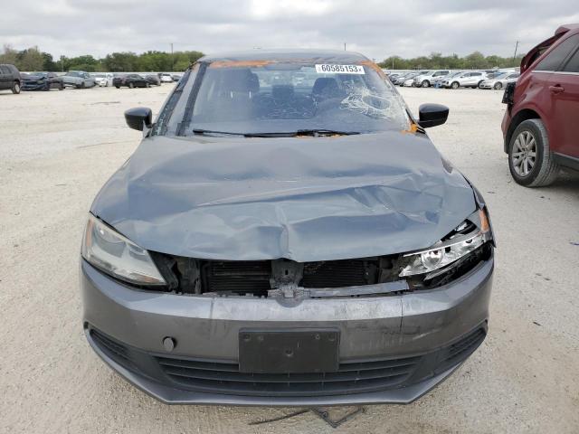 3VW2K7AJ0EM296030 - 2014 VOLKSWAGEN JETTA BASE 灰色 照片 5